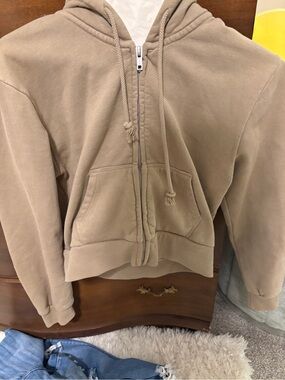 Brandy Melville Tan Cropped Zip-Up Hoodie